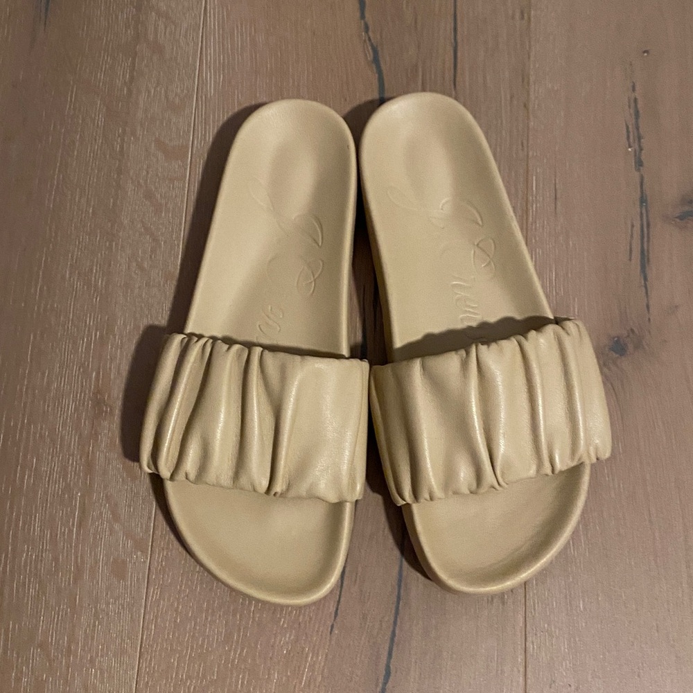J Crew tan sandals NEW